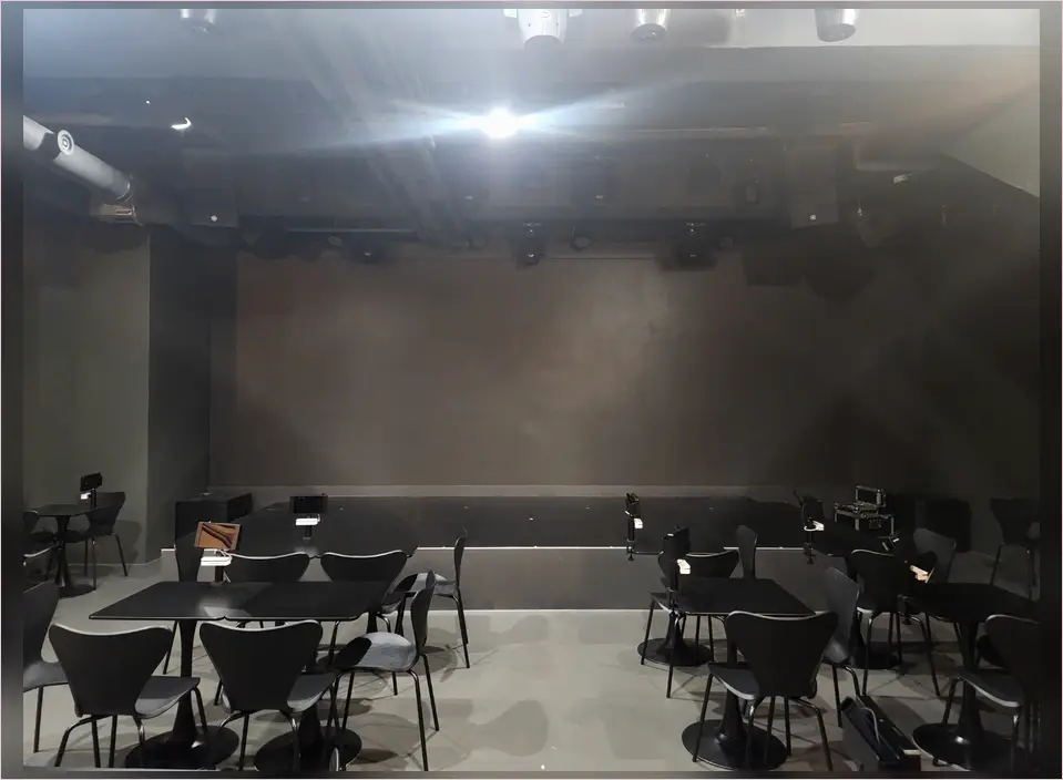 서초동 안경원 인테리어 비용 상업 공간 감각 디자인